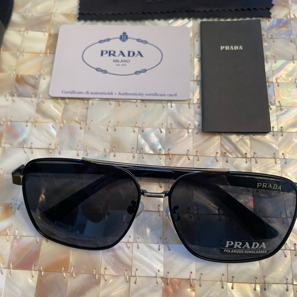 Prada Black Sunglasses - Picture 6 of 6
